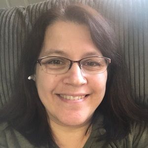 Meet your Posher, Sharon